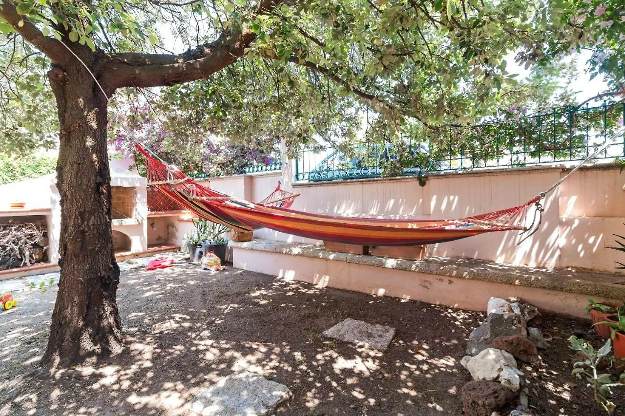 Апартаменты Calagonone Villetta Con Giardino E Barbecue Кала-Гононе