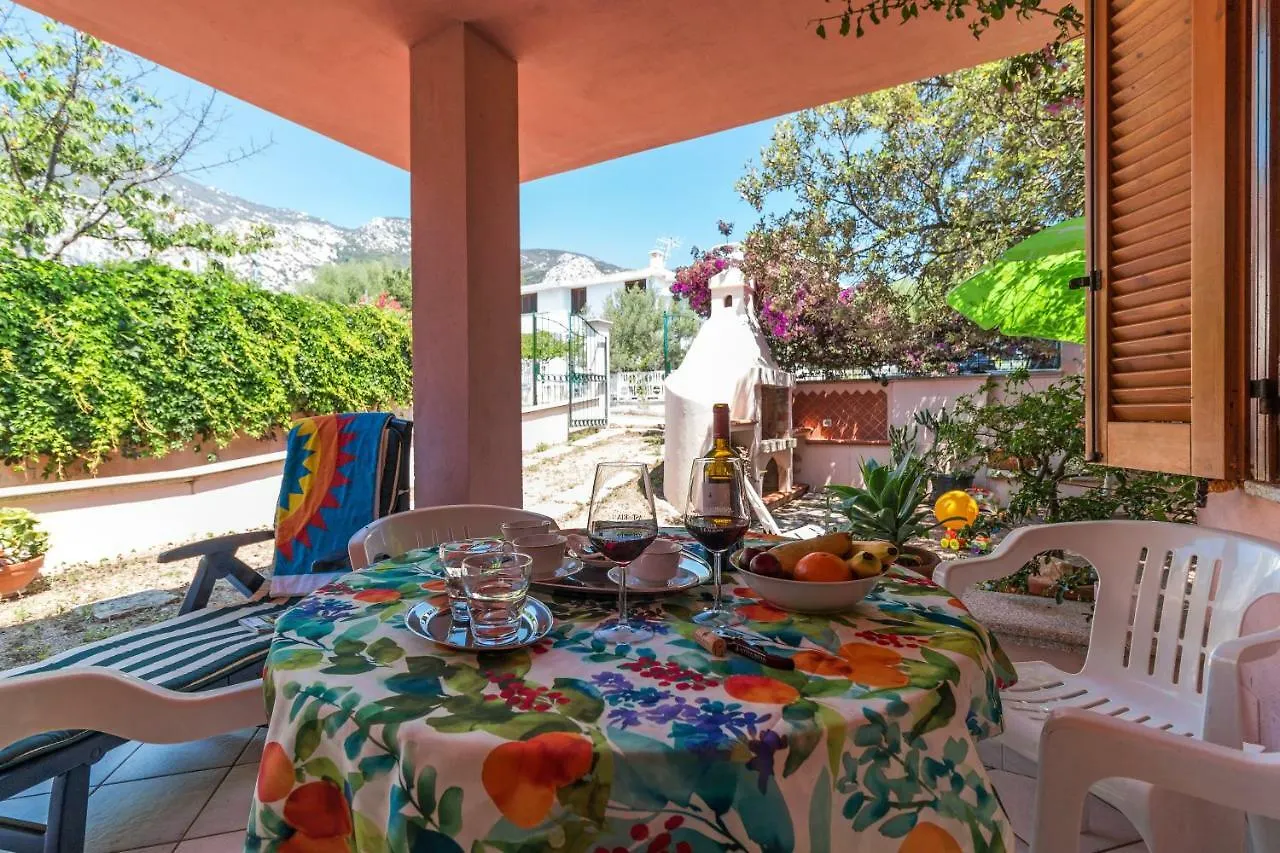 Calagonone Villetta Con Giardino E Barbecue Кала-Гононе Апартаменты